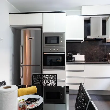 Апартаменты Guestready - Homely In